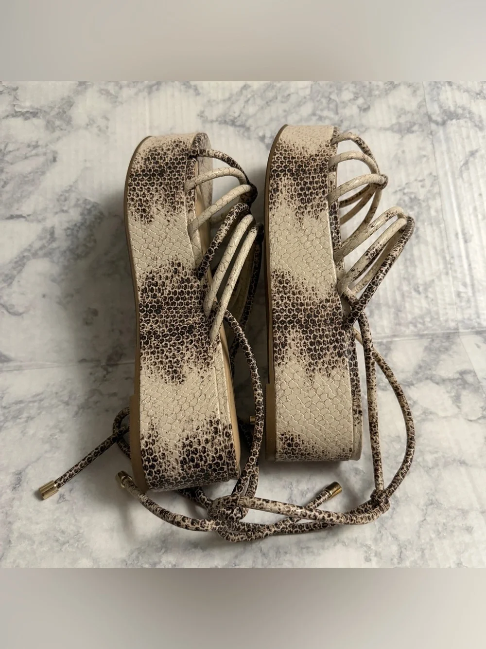 CECILIA NY Cream Snake-Print Chunky Platform Sandals Strappy Tie Summer Size 9